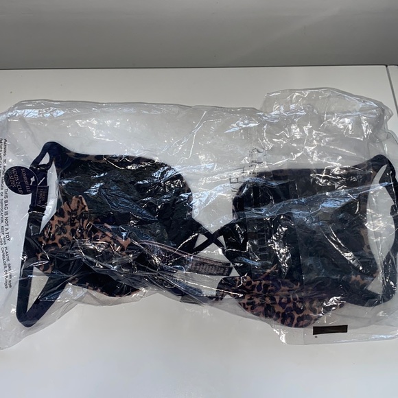 Victoria's Secret push up bra sexy leo print - Picture 3 of 5